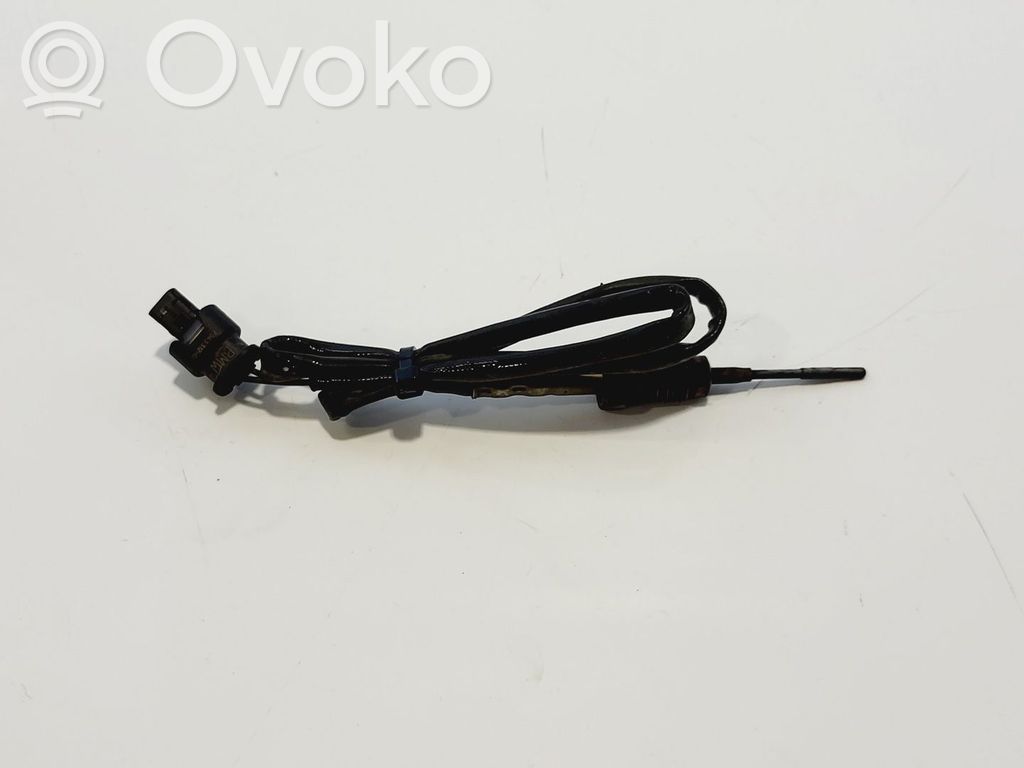 BMW 5 G30 G31 G38 Czujnik temperatury spalin 