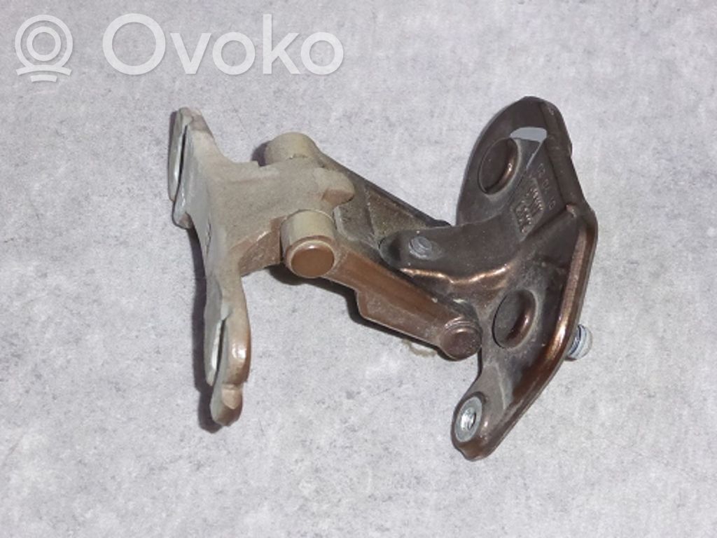 BMW 1 E81 E87 Tailgate/trunk/boot hinge 