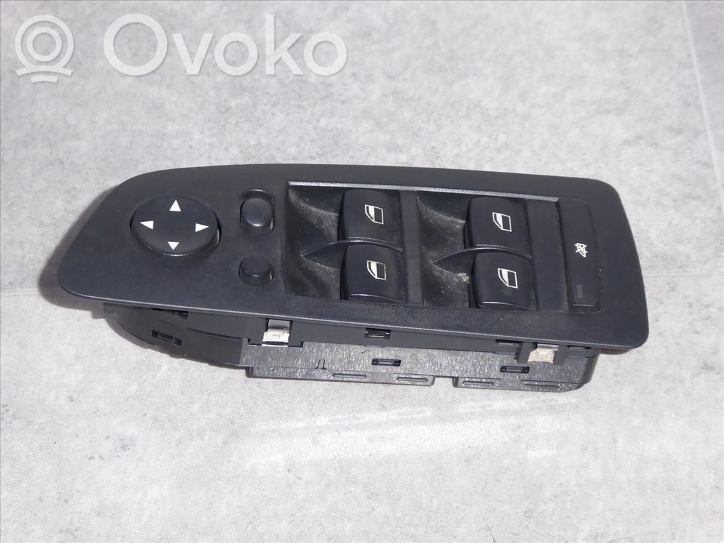 BMW 1 E81 E87 Electric window control switch 