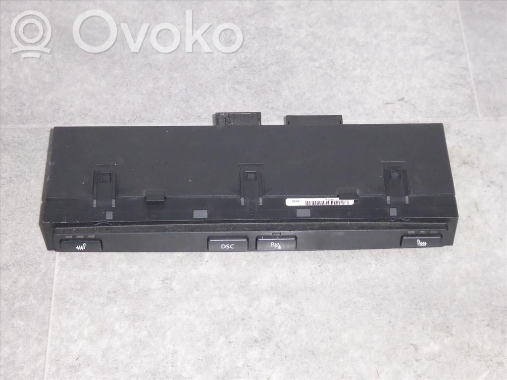 BMW 5 E60 E61 Unité de commande console centrale