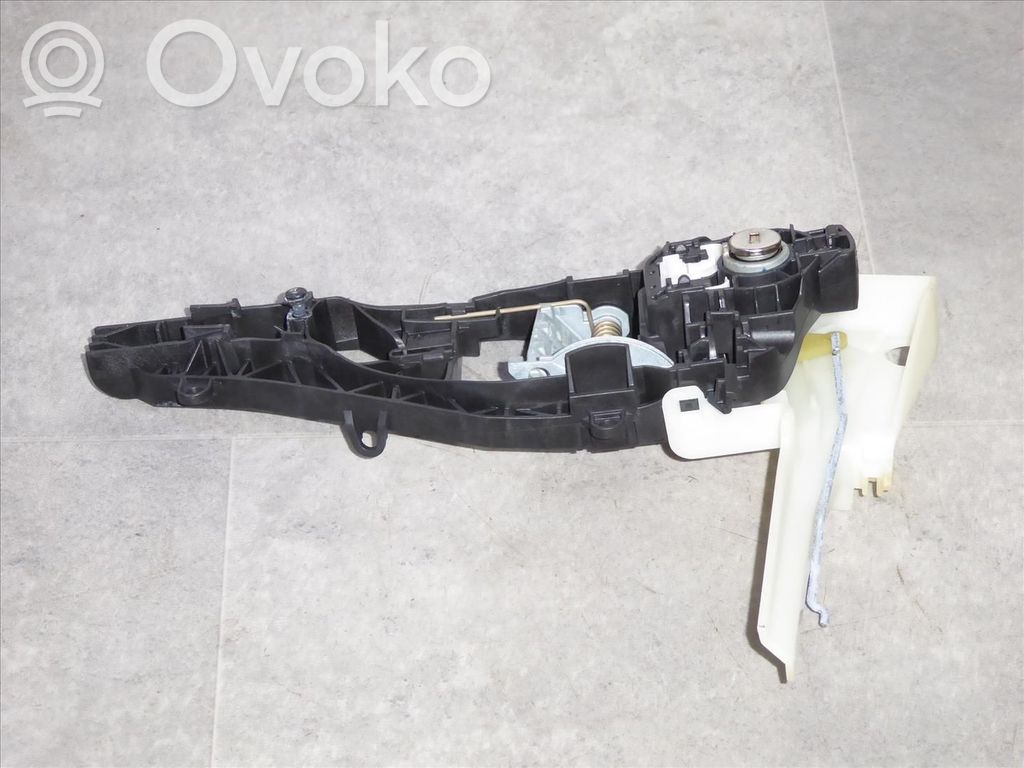 BMW 2 F46 Maniglia esterna/staffa portiera anteriore