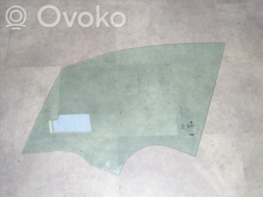 BMW 2 F45 Ramka szyby drzwi przednich 