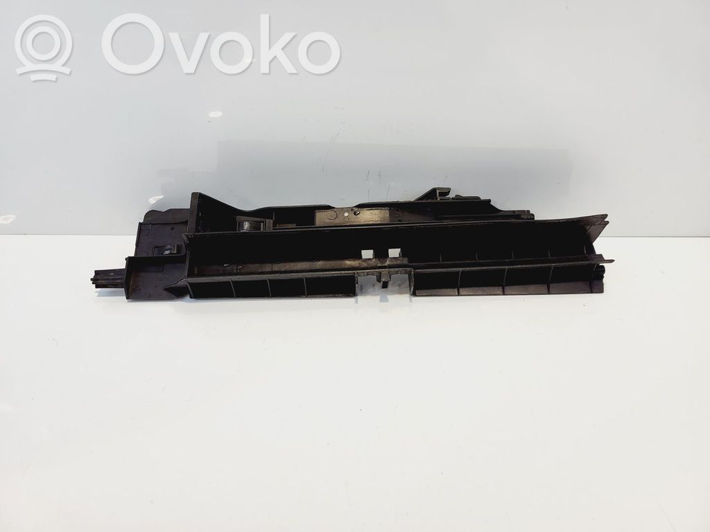 BMW X6 E71 Fixation de radiateur