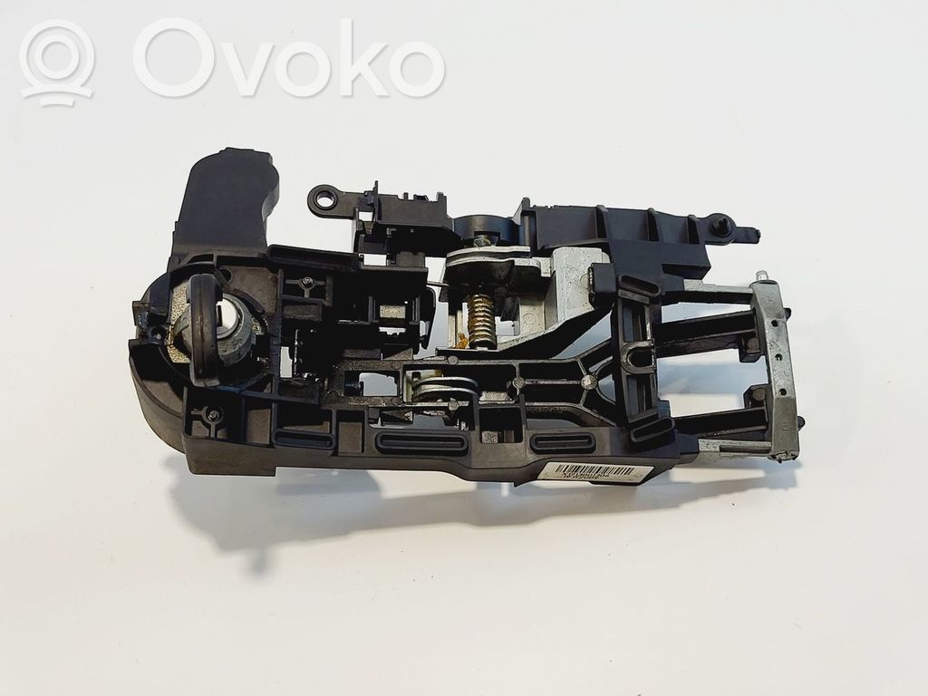 BMW 5 GT F07 Zamek drzwi tylnych 