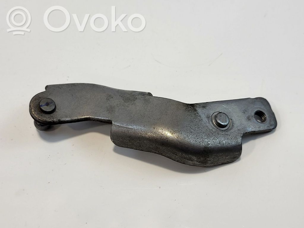 BMW 5 F10 F11 Moottorin kiinnikekorvake (käytetyt) 