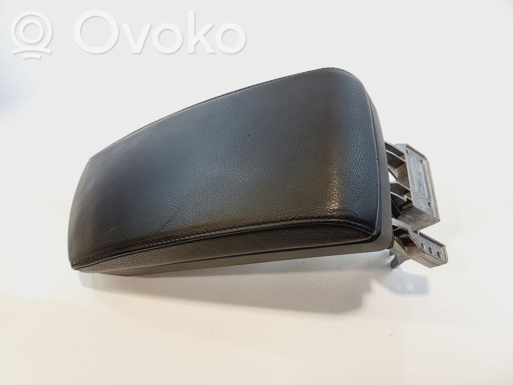 BMW X3 E83 Armrest 