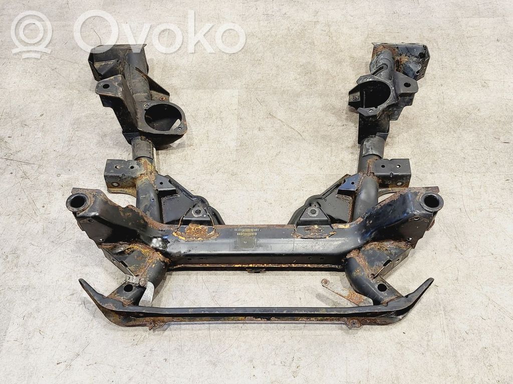 BMW X3 E83 Sottotelaio anteriore 