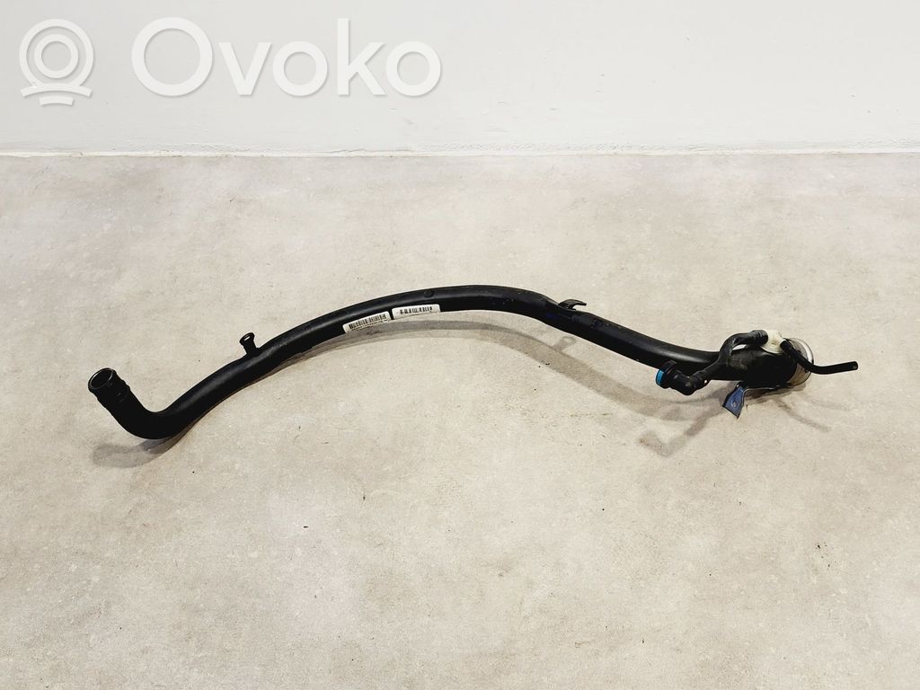 BMW X5 E70 Tubo e bocchettone per riempimento serbatoio del carburante