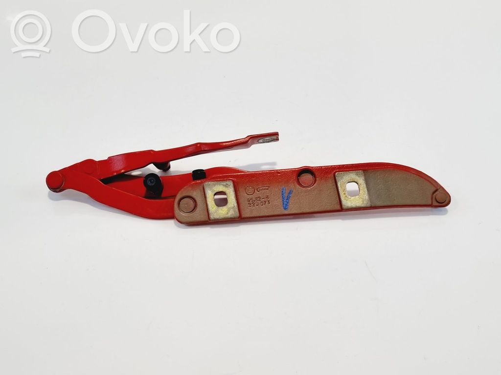 BMW 3 E46 Tailgate/trunk/boot hinge 