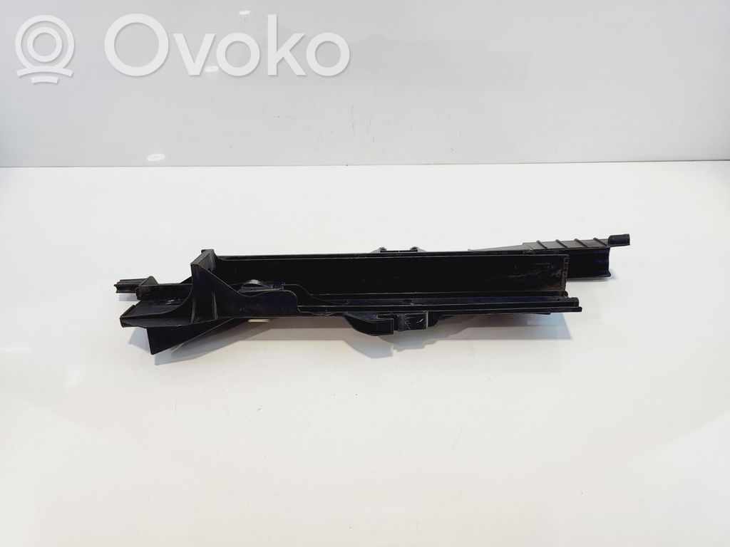 BMW X5 E70 Radiator mount bracket 