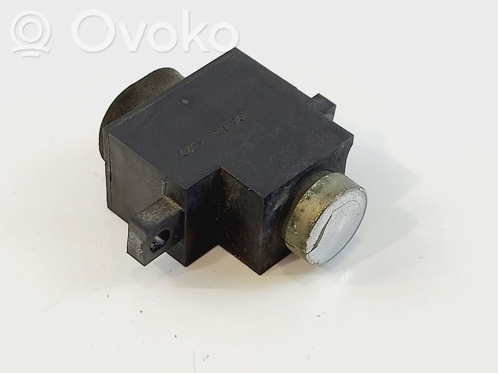 Tailgate/boot open switch button   61316938643,61316938643