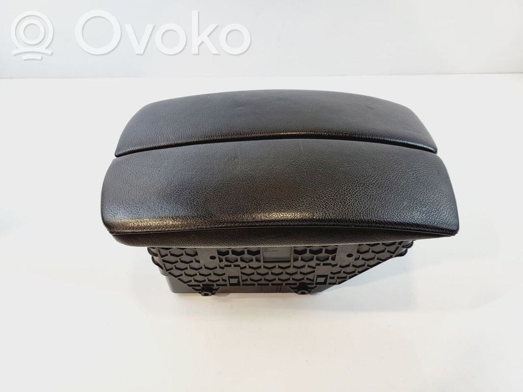 BMW X5 E70 Armrest 