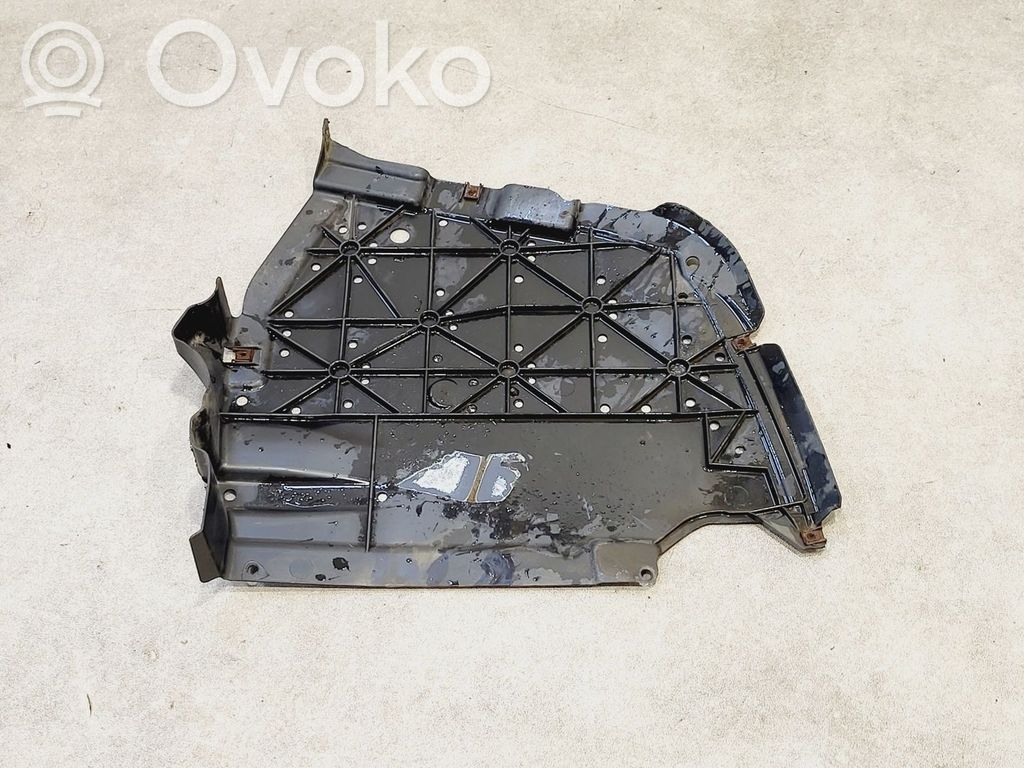 BMW 3 E90 E91 Aktiivihiilisuodattimen polttoainehöyrysäiliö 