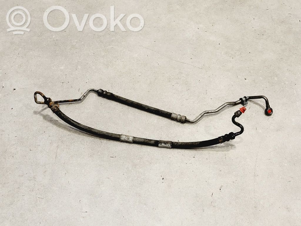 BMW 5 E60 E61 Ohjaustehostimen letkusto 