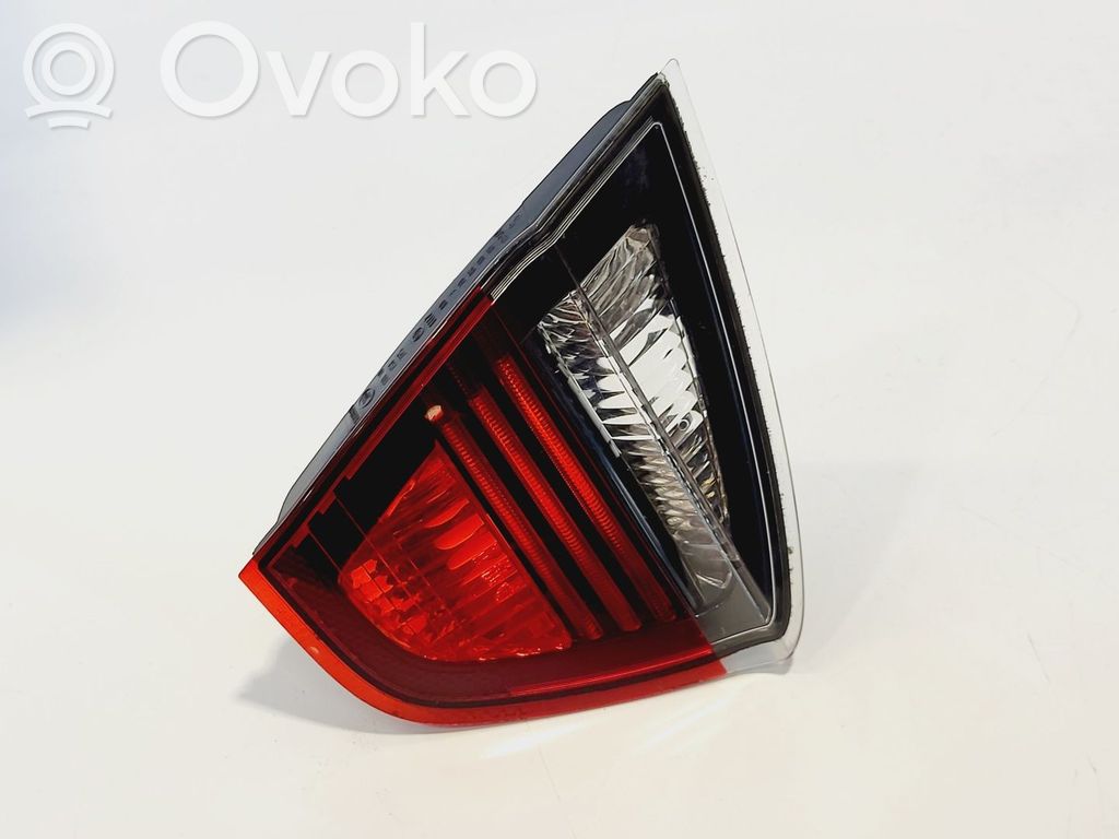 BMW 3 E90 E91 Tailgate rear/tail lights 