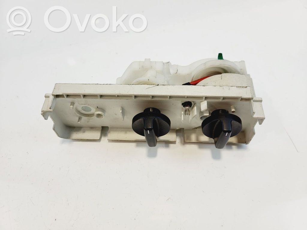BMW 3 E36 Air conditioning/heating control unit 