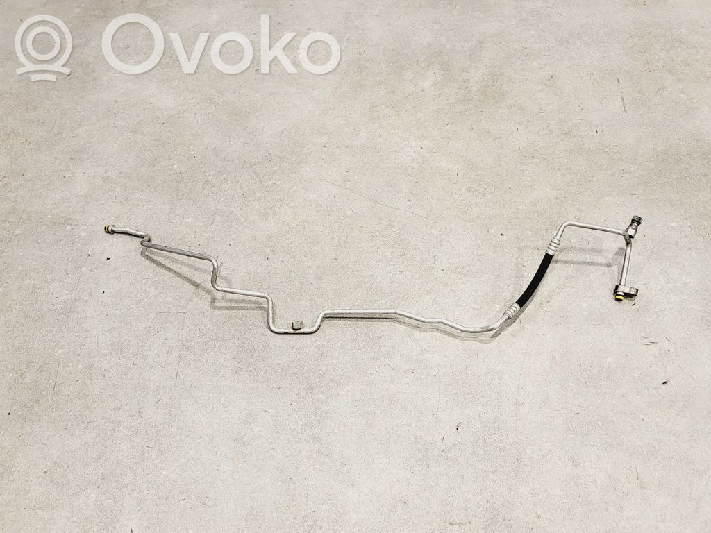 BMW 5 E60 E61 Ilmastointilaitteen putki (A/C) 