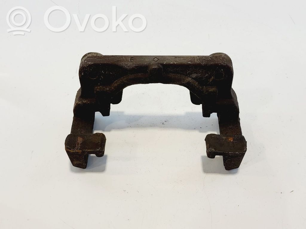 BMW 5 F10 F11 Plaquette / support d'étrier avant