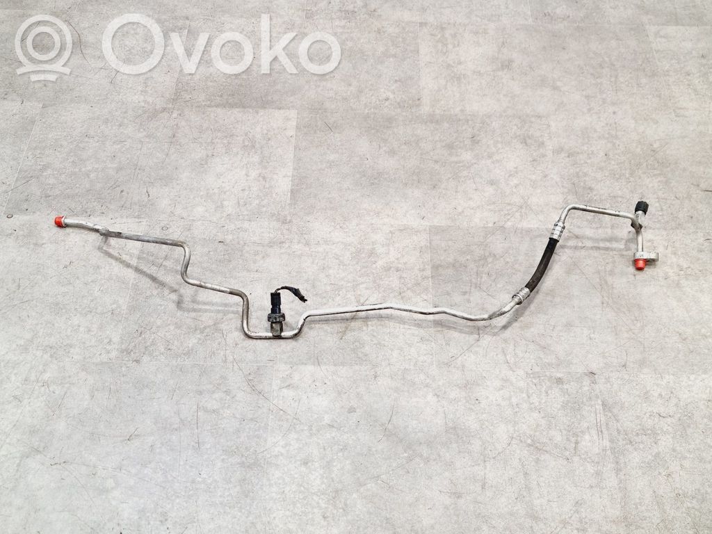 BMW 5 E60 E61 Conductă/furtun aer condiționat (A/C) 