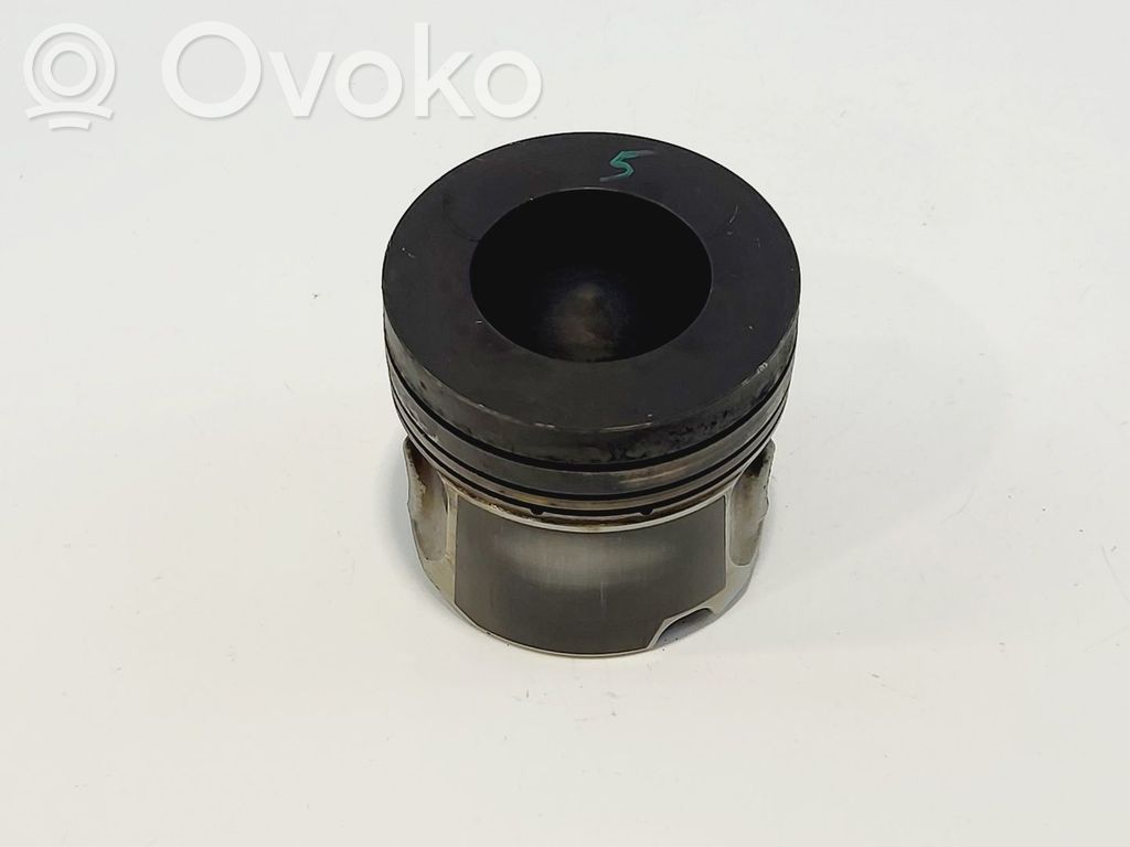 Piston   11257805329,11257805329