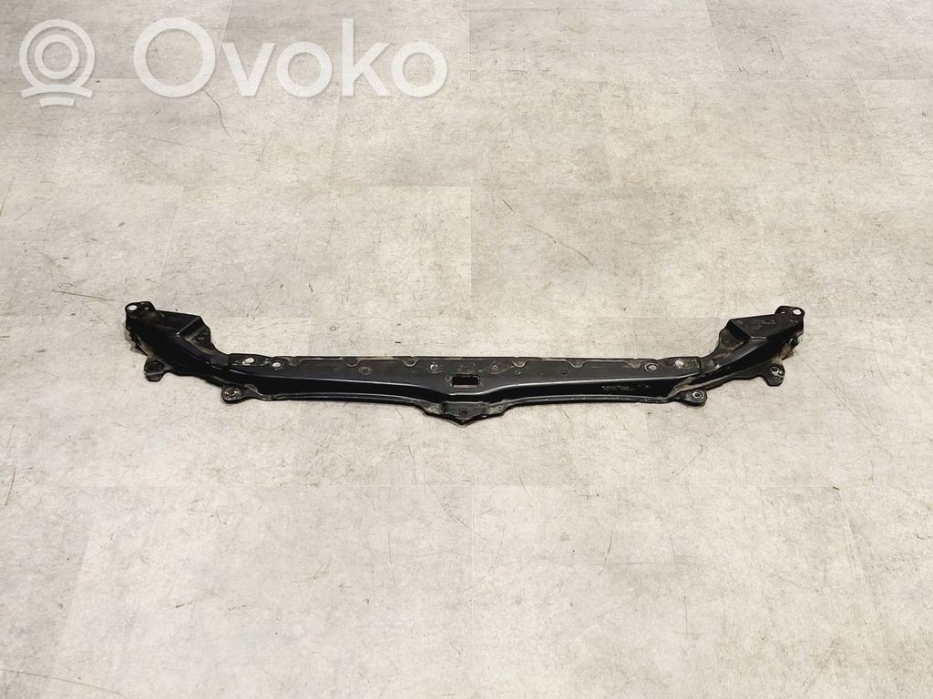 BMW 5 E60 E61 Etupuskurin kannake 