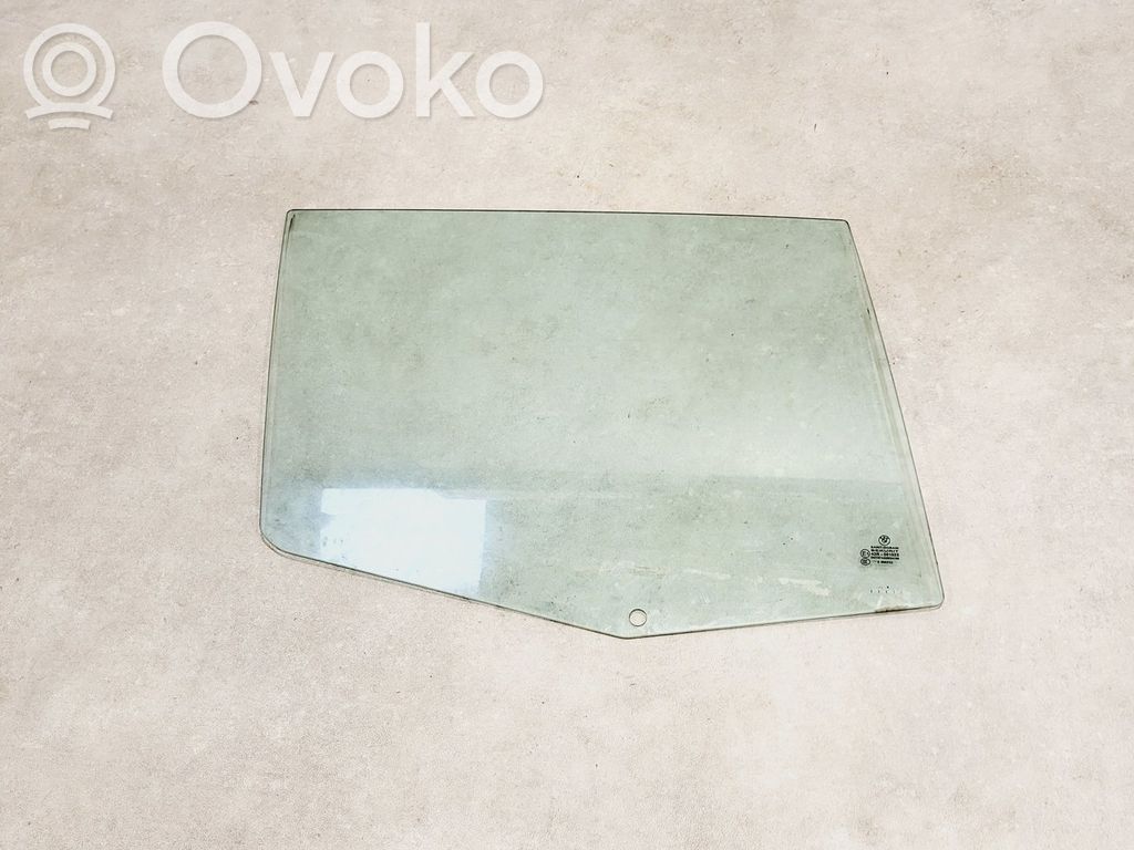 BMW 3 E46 Vidrio lateral trasero 
