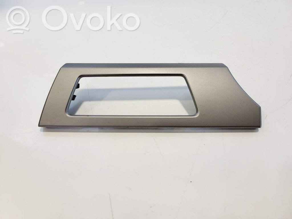 BMW 3 E90 E91 Dashboard side end trim 