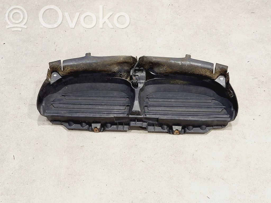 BMW 5 E60 E61 Электродвигатель воздушного дефлектора радиатора 