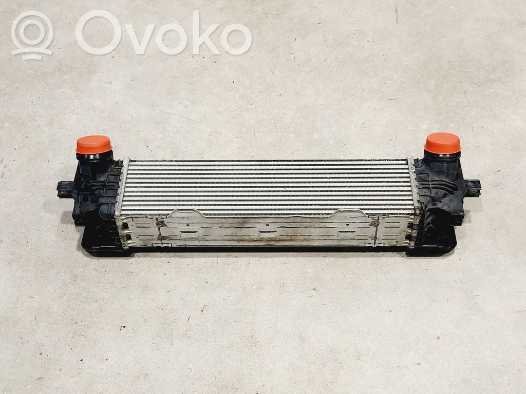 BMW 5 G30 G31 G38 Chłodnica powietrza doładowującego / Intercooler 