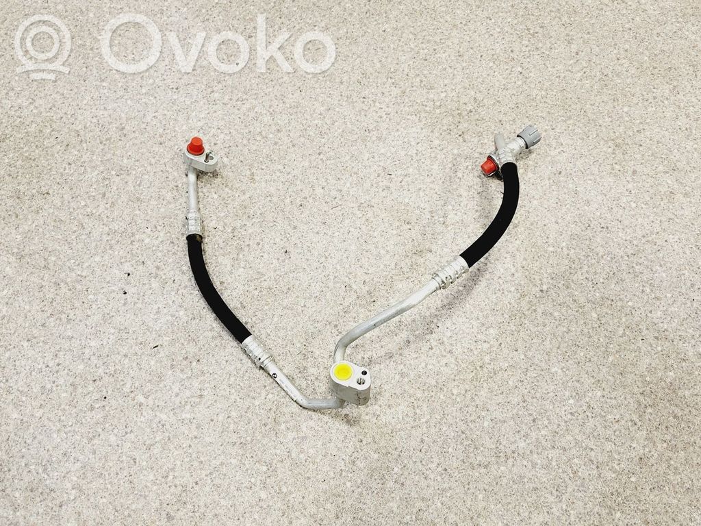 BMW iX2 (U10) Ilmastointilaitteen putki (A/C) 