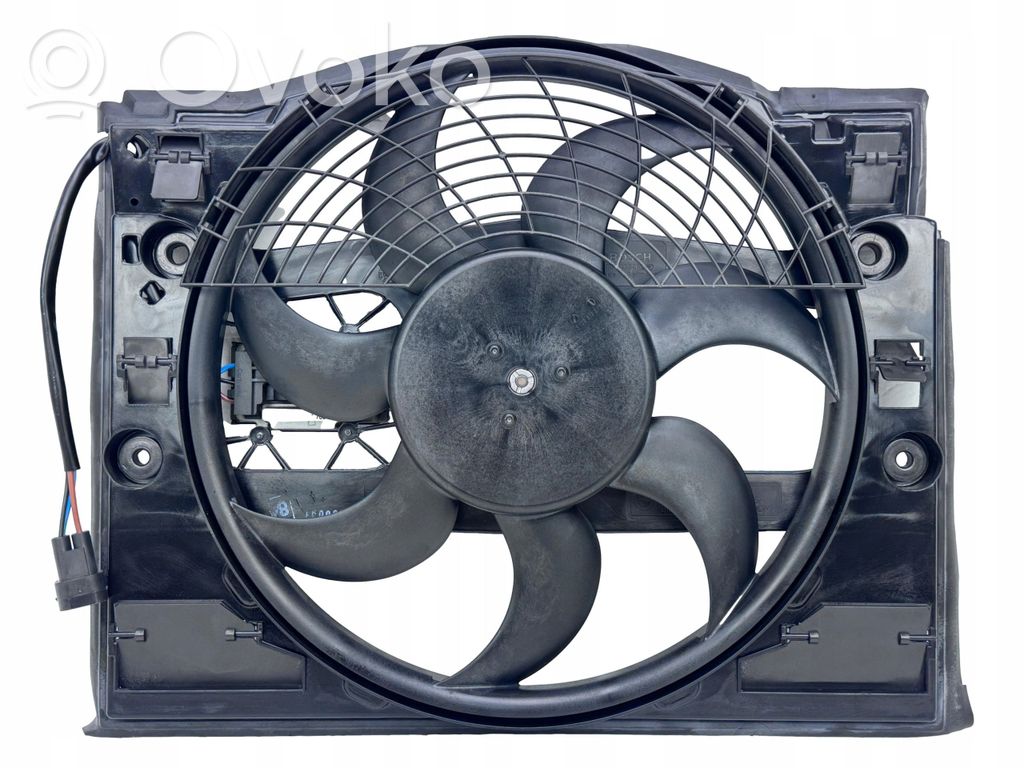 BMW 3 E46 Elektrisks radiatoru ventilators 