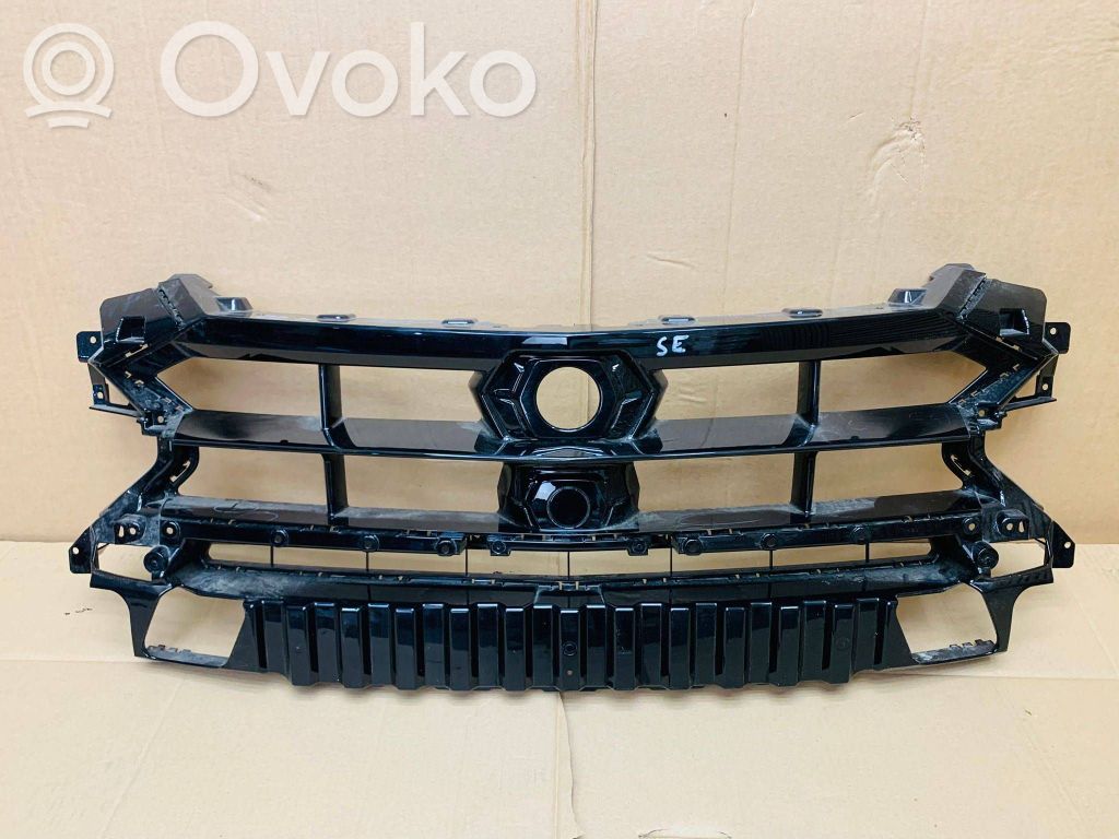 Lamborghini Urus ACC Distronic radar sensor grill/trim 