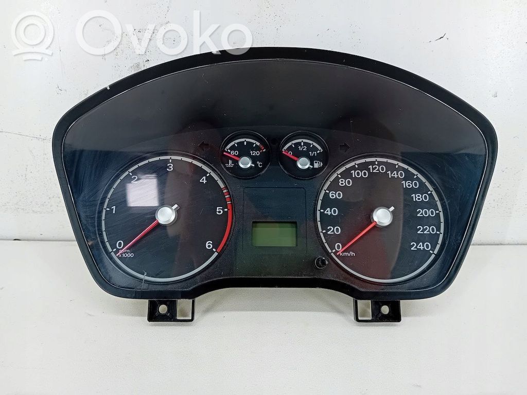 Ford Focus Spidometrs (instrumentu panelī) 