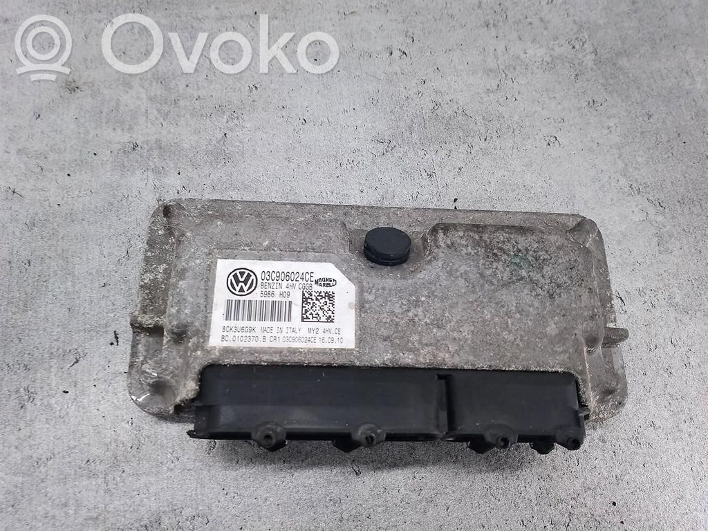Engine control unit/module ECU   03C906024CE