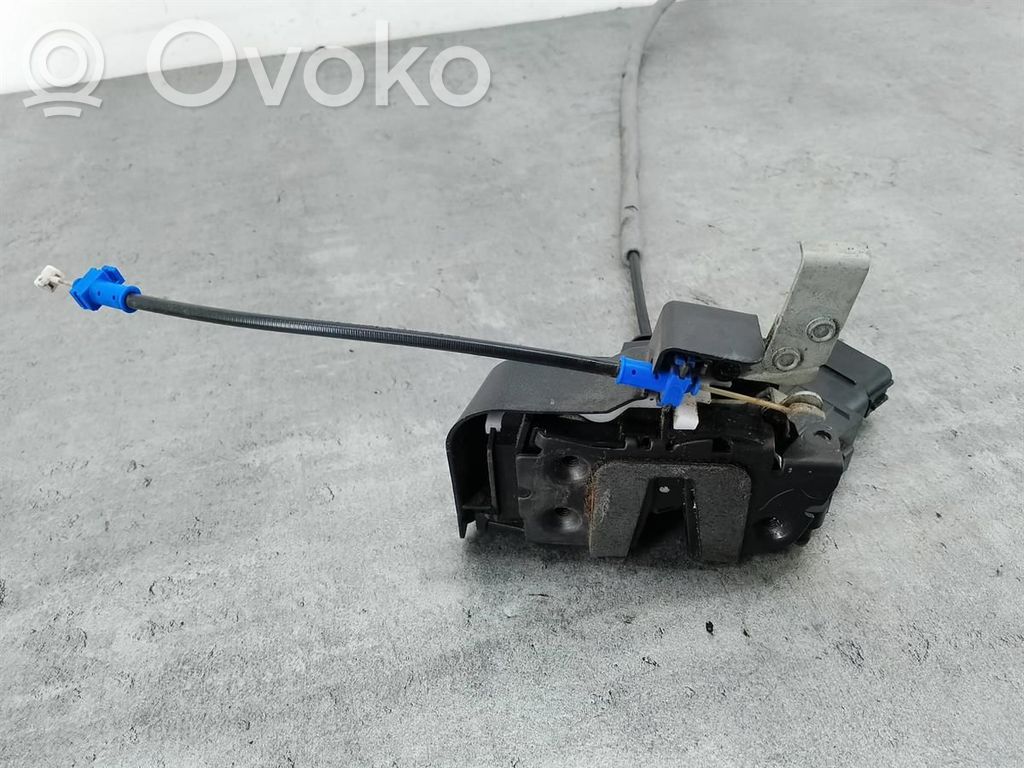 Ford Mondeo MK IV Priekšpusē slēdzene 