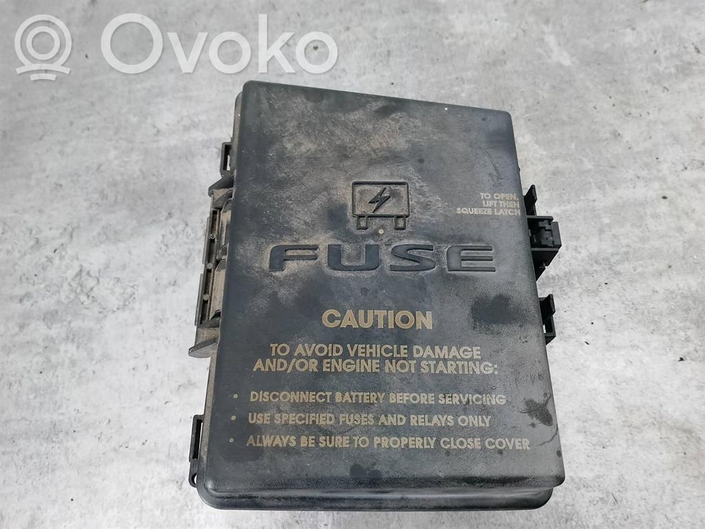 Chrysler Pacifica Fuse box set 