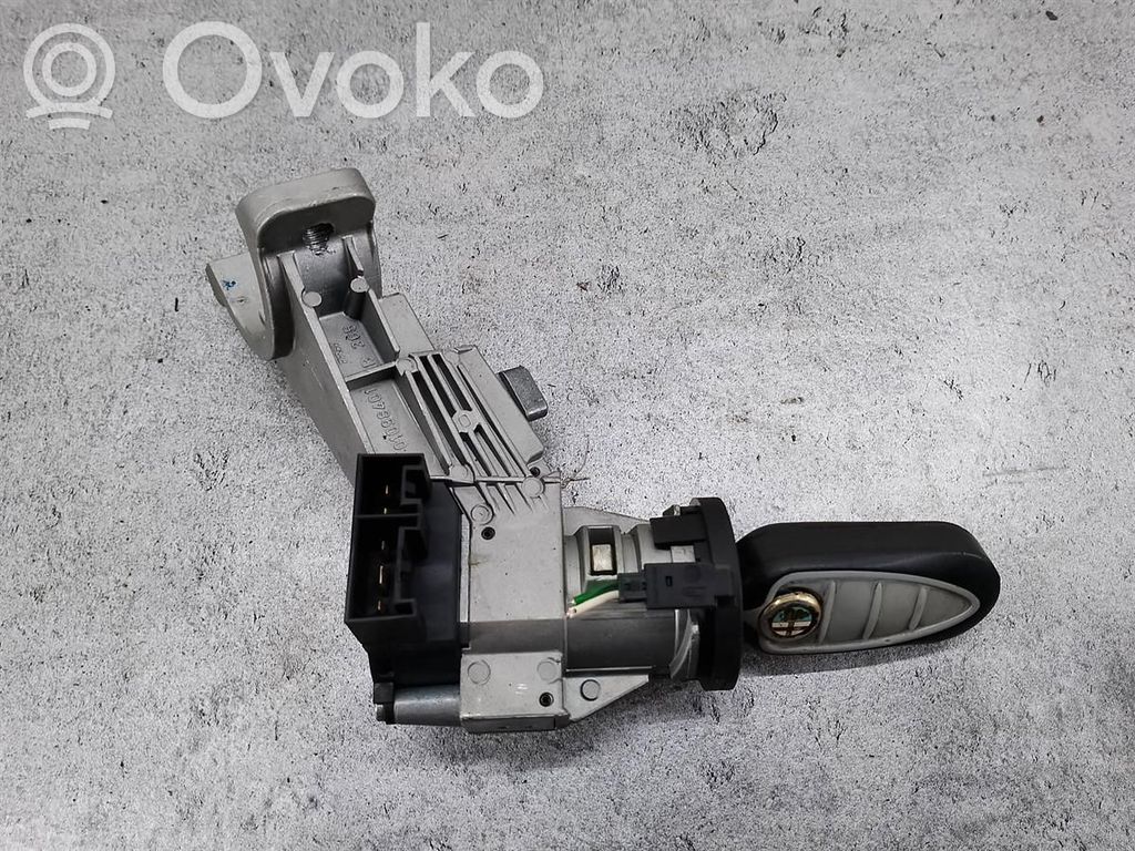 Alfa Romeo Mito Užvedimo spynelė 