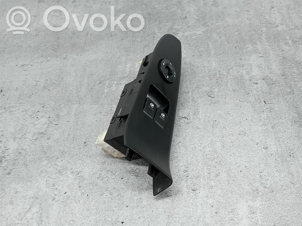 KIA Pro Cee'd I Quarter vent window switch 