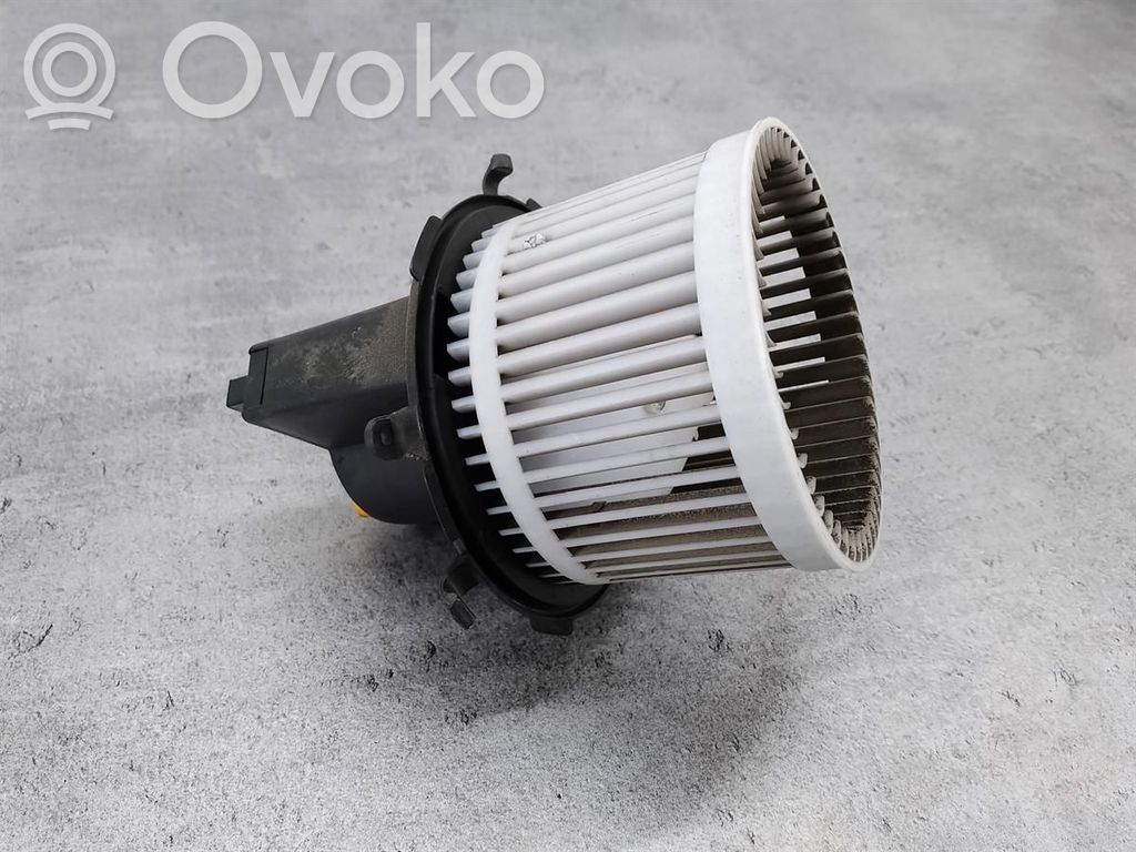 Mazā radiatora ventilators