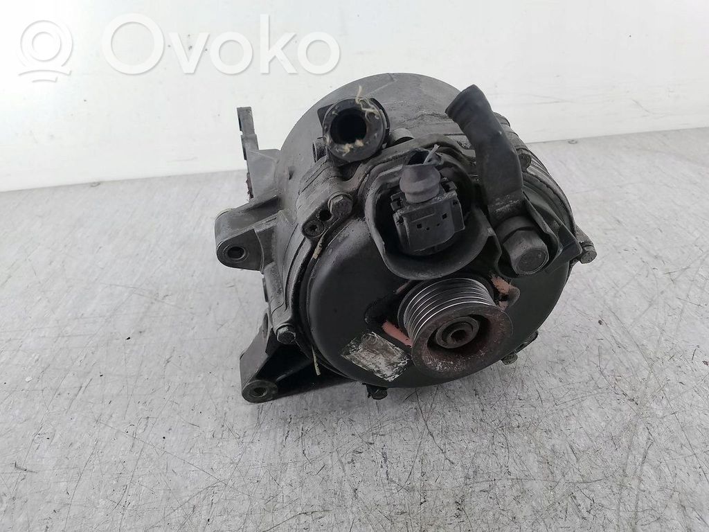 BMW 7 E65 E66 Ģenerators 