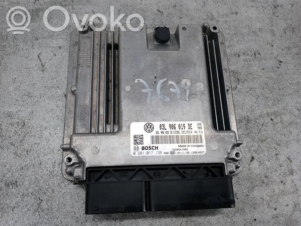 Seat Exeo (3R) Engine control unit/module ECU 
