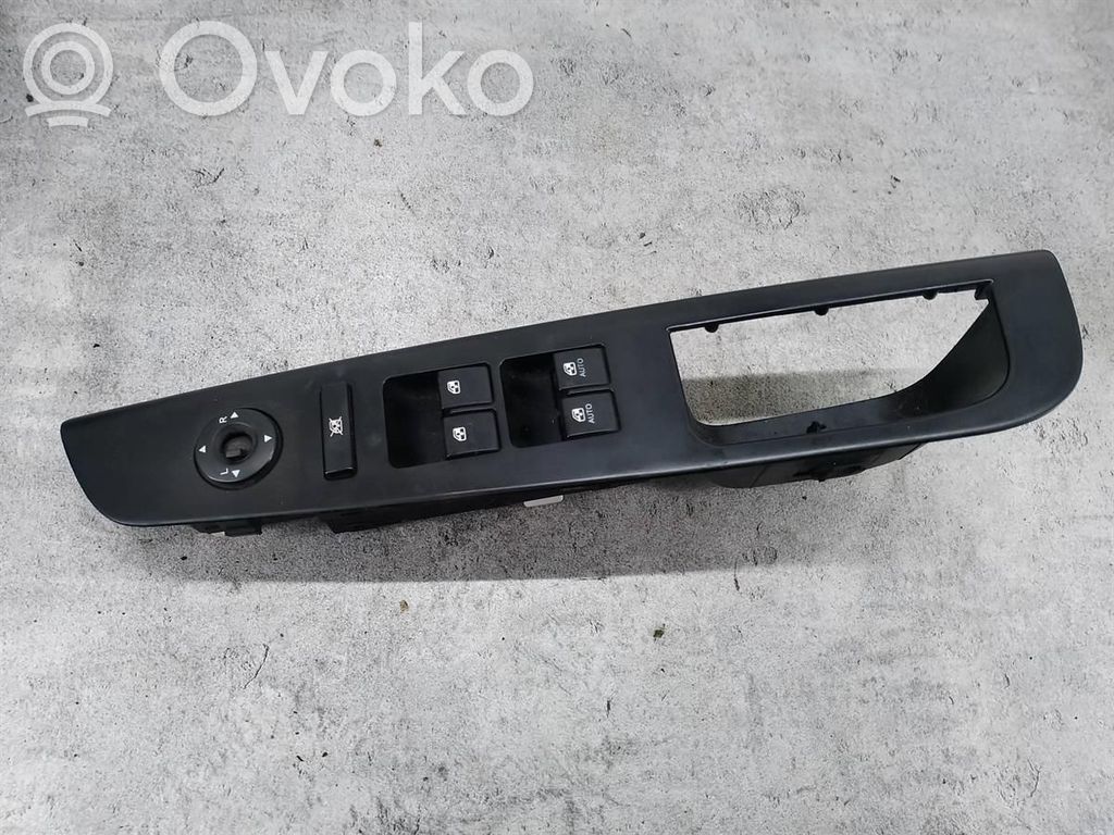 KIA Ceed Interruptor de la ventanilla de ventilación 