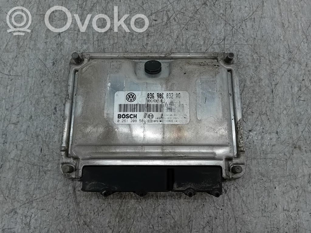 Volkswagen Golf V Engine control unit/module ECU 