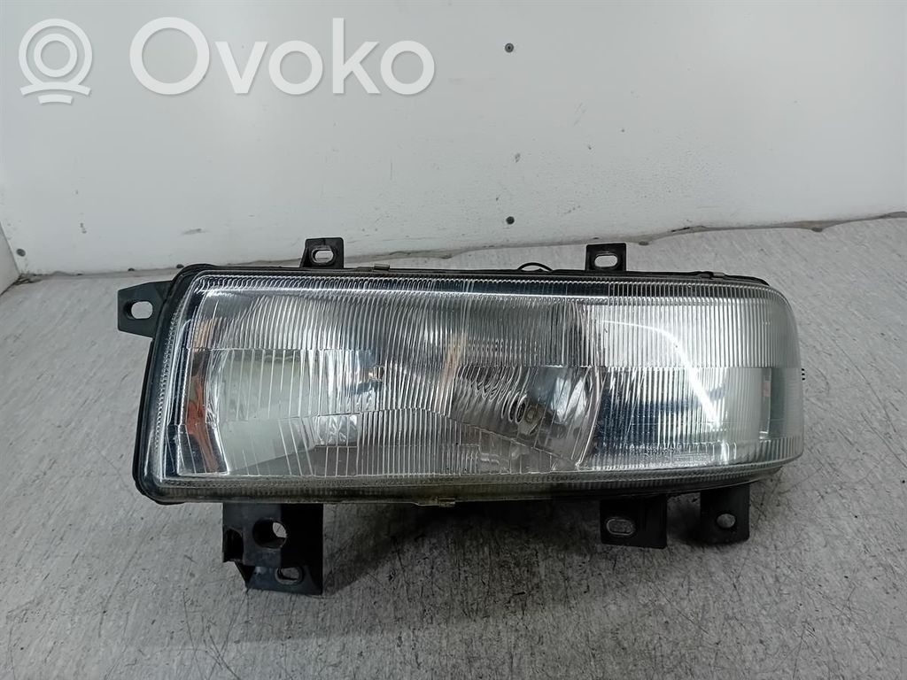 Renault Master II Headlight/headlamp 