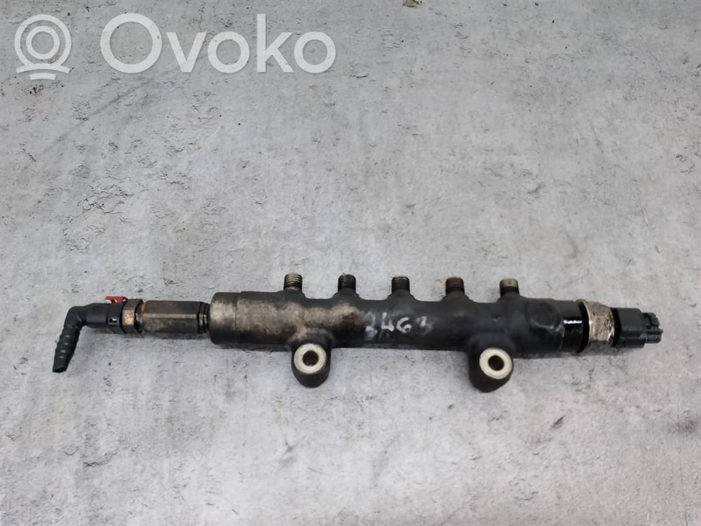 Fuel main line pipe