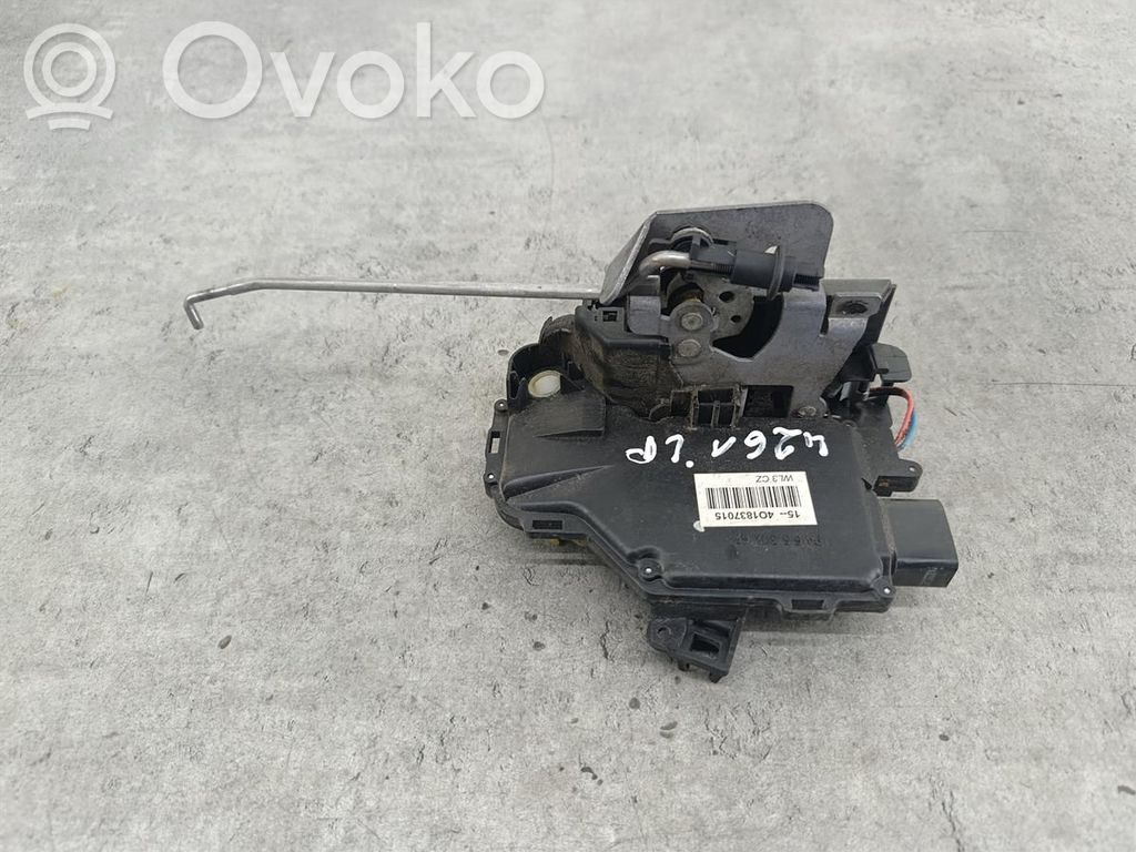 Audi A4 S4 B6 8E 8H Zamek drzwi przednich 