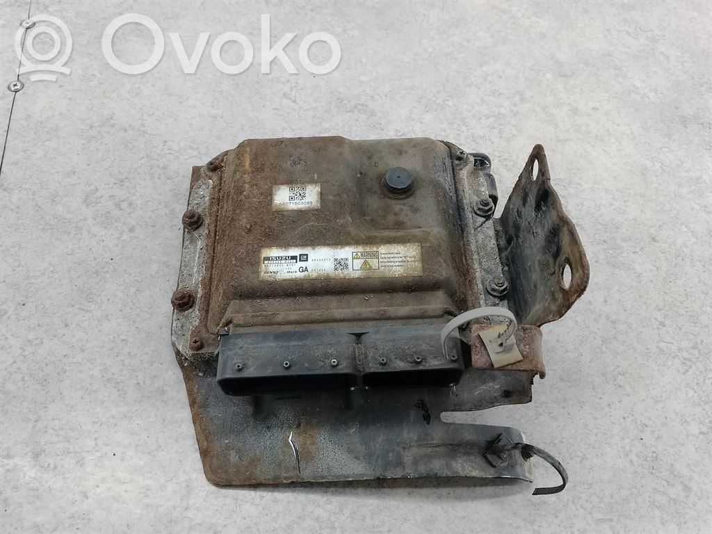 Opel Zafira B Engine control unit/module ECU 