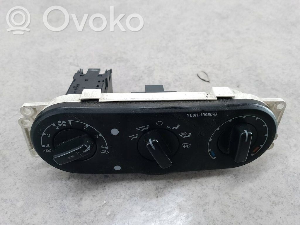 Ford Maverick Climate control/heater control trim 