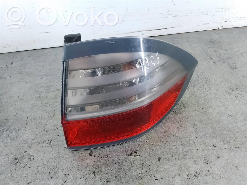 Rear/tail lights