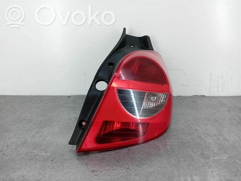 Renault Clio III Galinis žibintas kėbule 